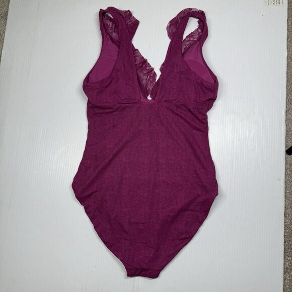 Andie Size S One piece swimsuit Nemale Purple Sexy Floral Lace Pool Vacation NWT - Picture 9 of 10